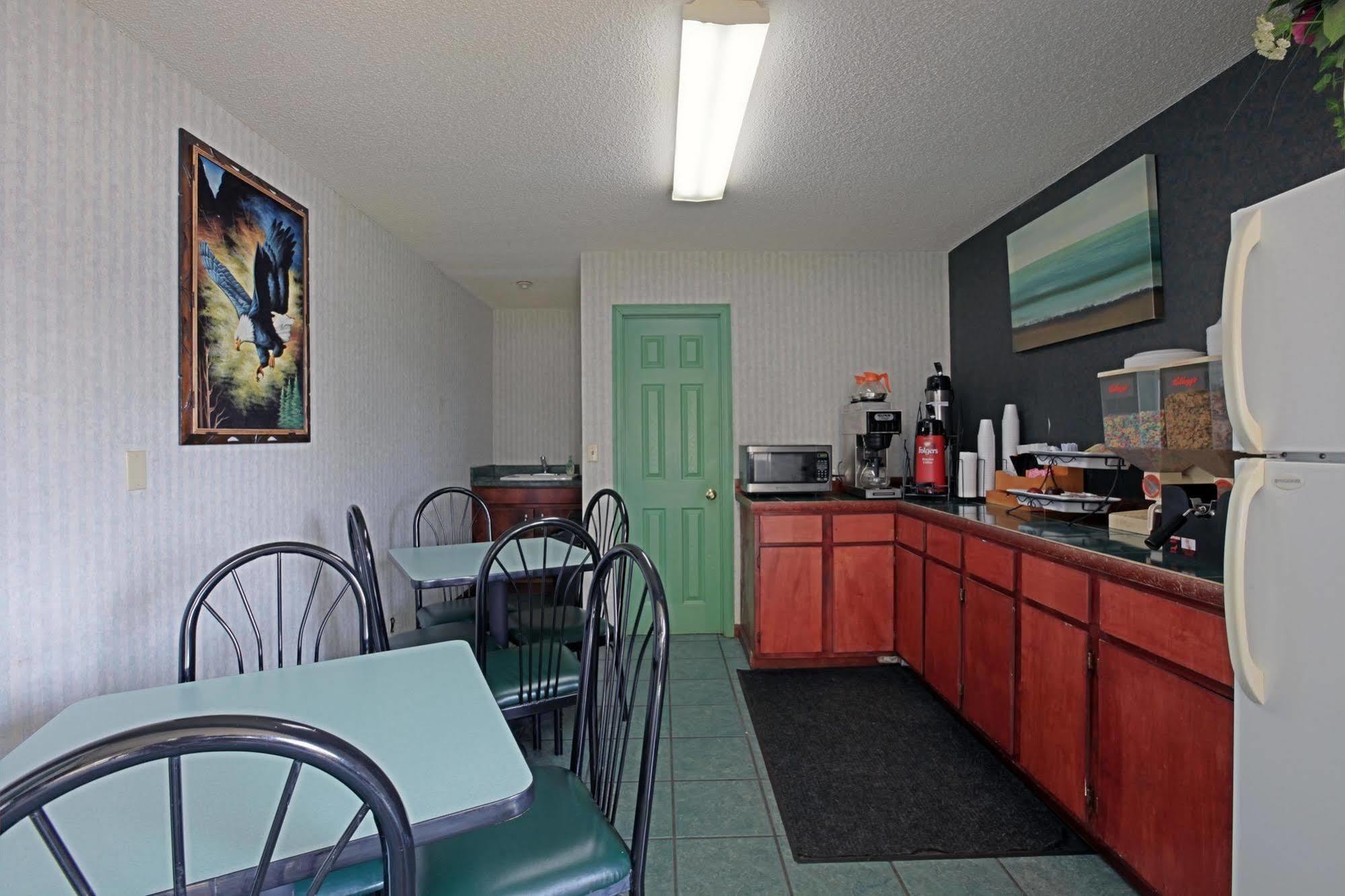 Regency Inn Fayetteville Nhà hàng bức ảnh